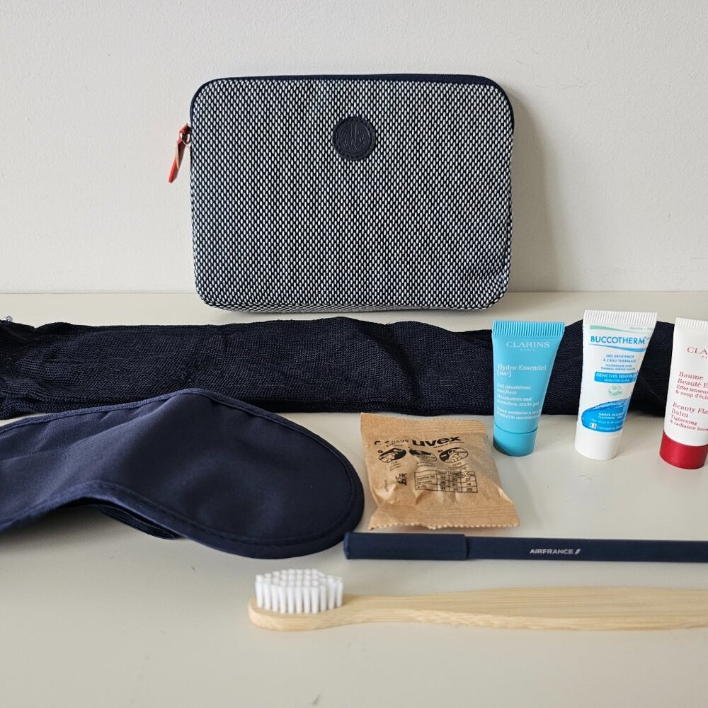 New Air France Business Class Travel Amenity Kit Pouch Grey